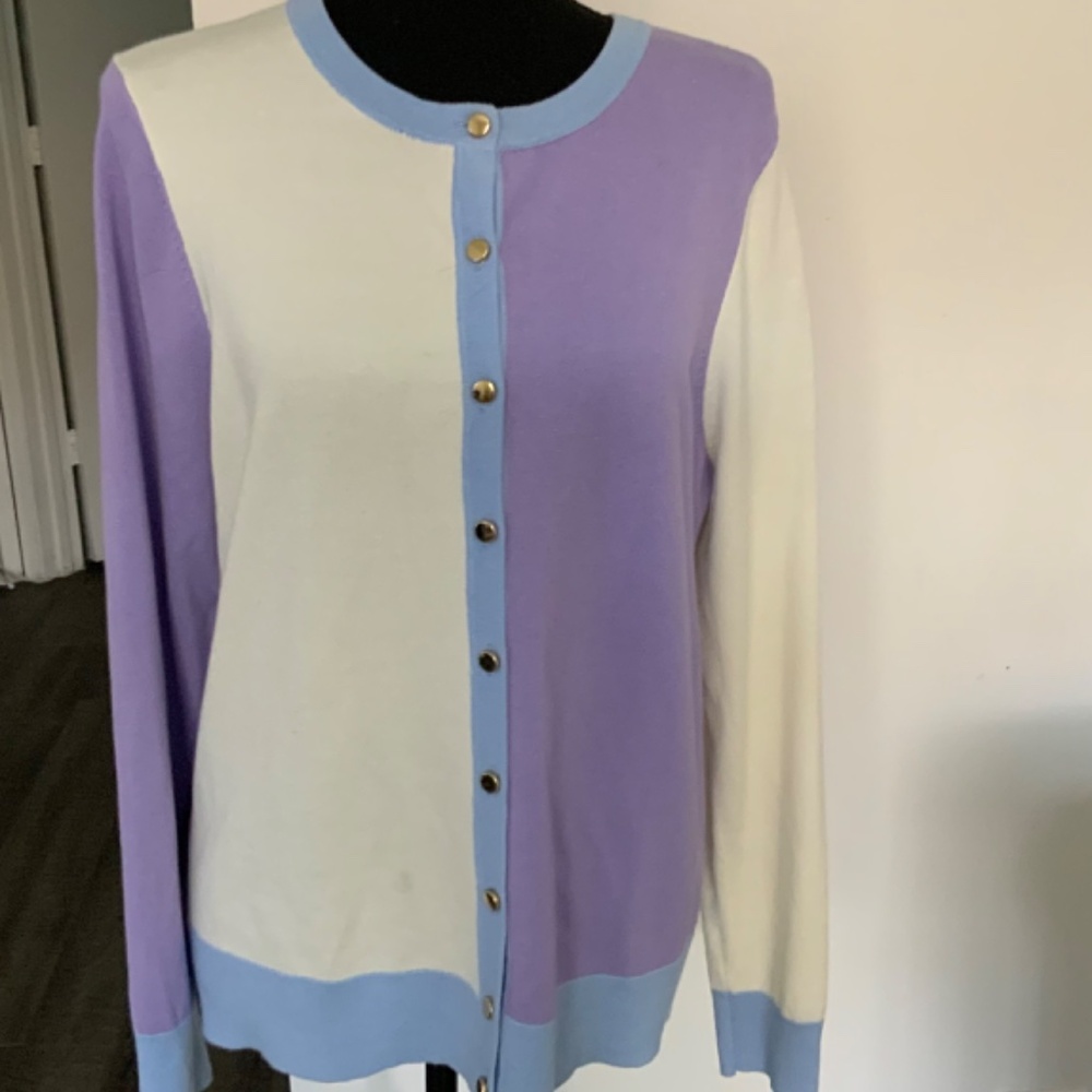 Sweater - Picture 2 of 8
